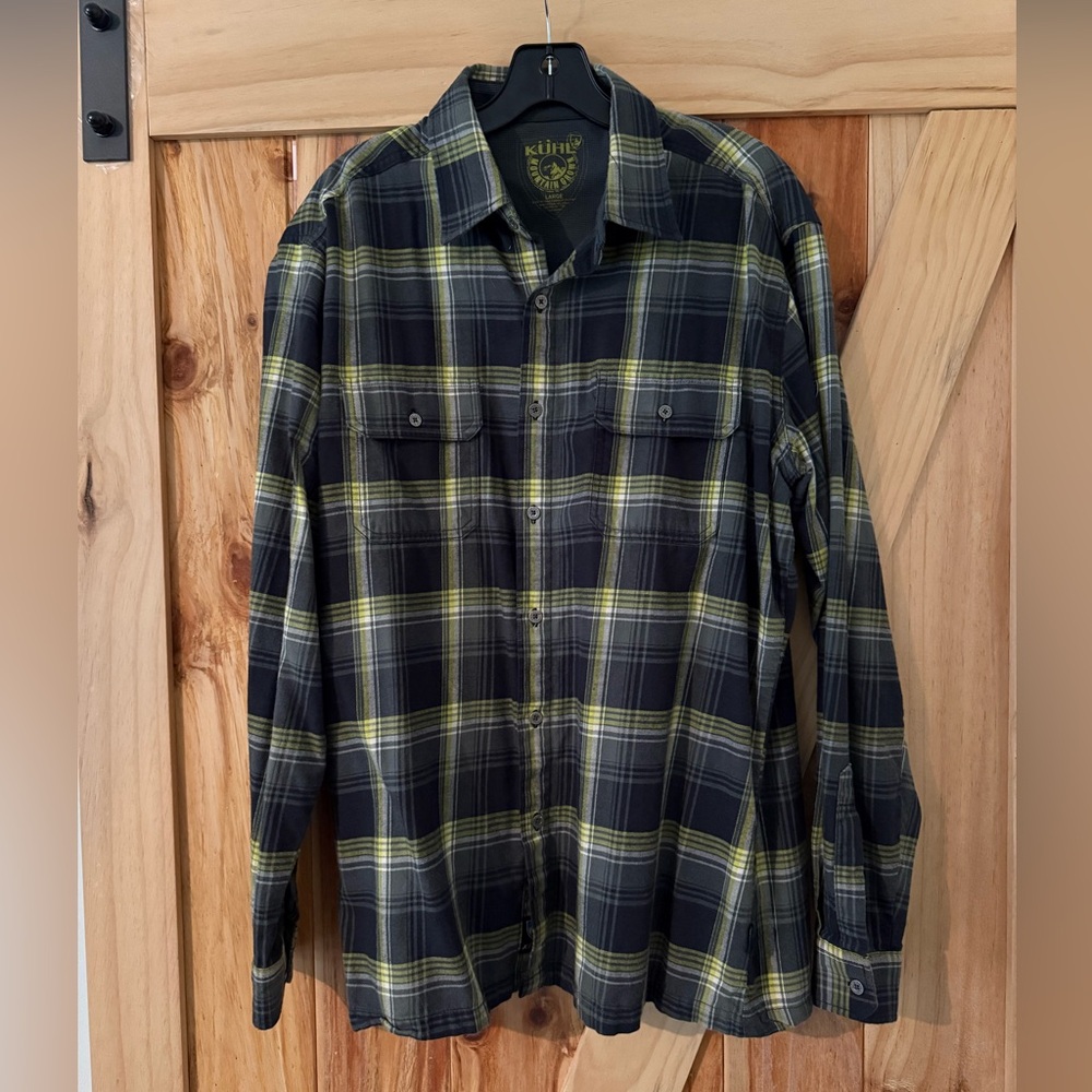 Men’s Kuhl Gray and Yellow Checkered Button Down Shirt
